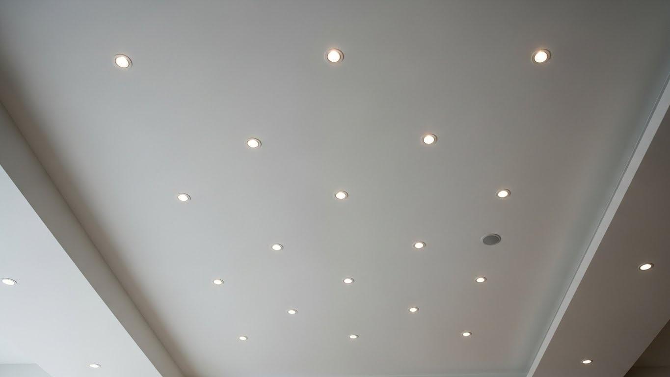 raspolozhenie tochechnyh svetilnikov 1