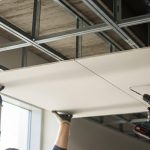 tehnologiya montazha potolka 1