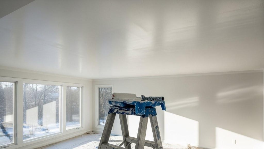 tehnologiya pokraski potolka 1